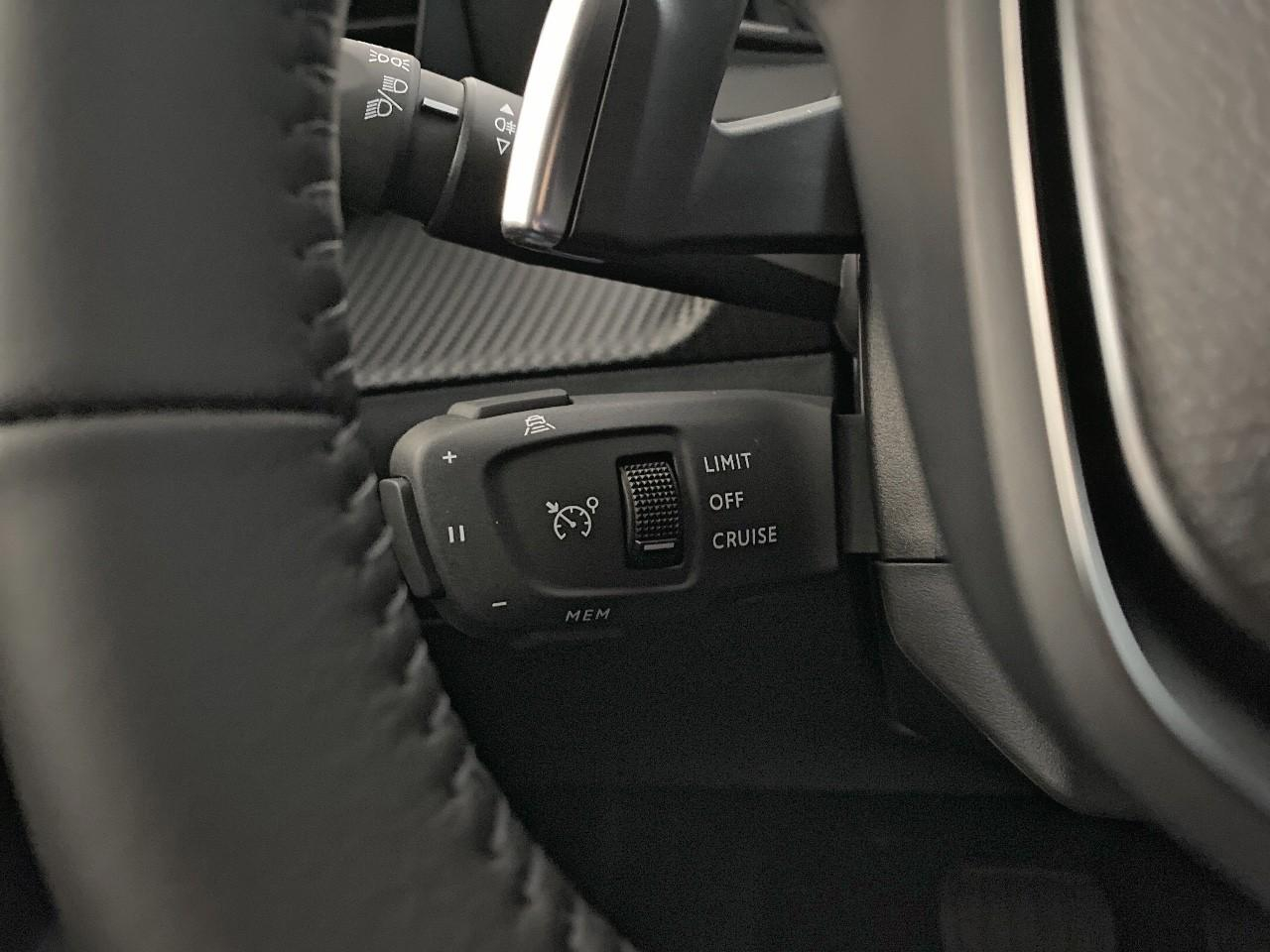 Peugeot 2008 hybrid 145 ch e-dcs6 allure — photo 20