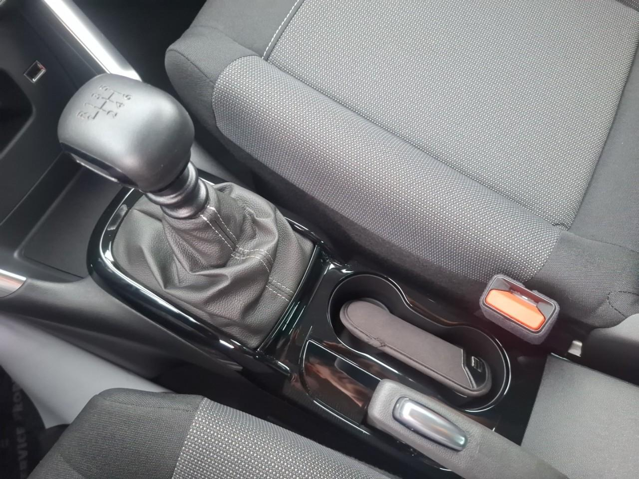 Citroën C3 Aircross puretech 110ch s&s shine — photo 22
