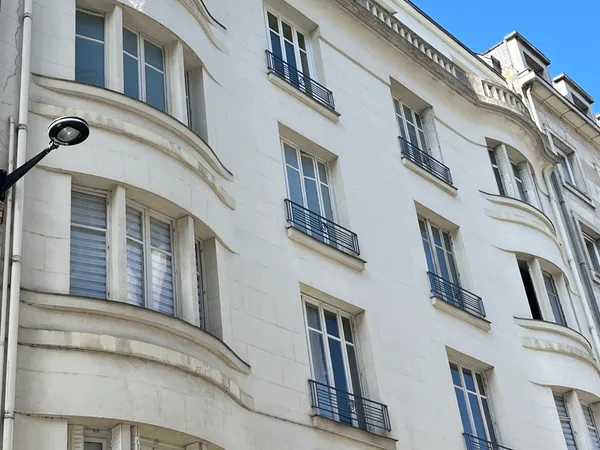Vends appartement 79m² rénové dans immeuble art déco Nantes Graslin