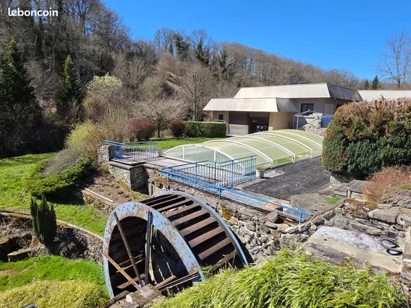 Propriété 6 pièces 178 m²