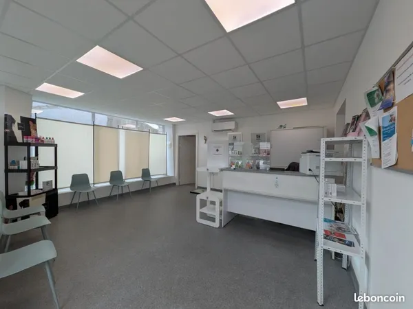 Local commercial/professionel 77m2
