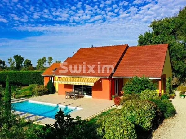 Maison de plain-pied 5 pièces 116 m²