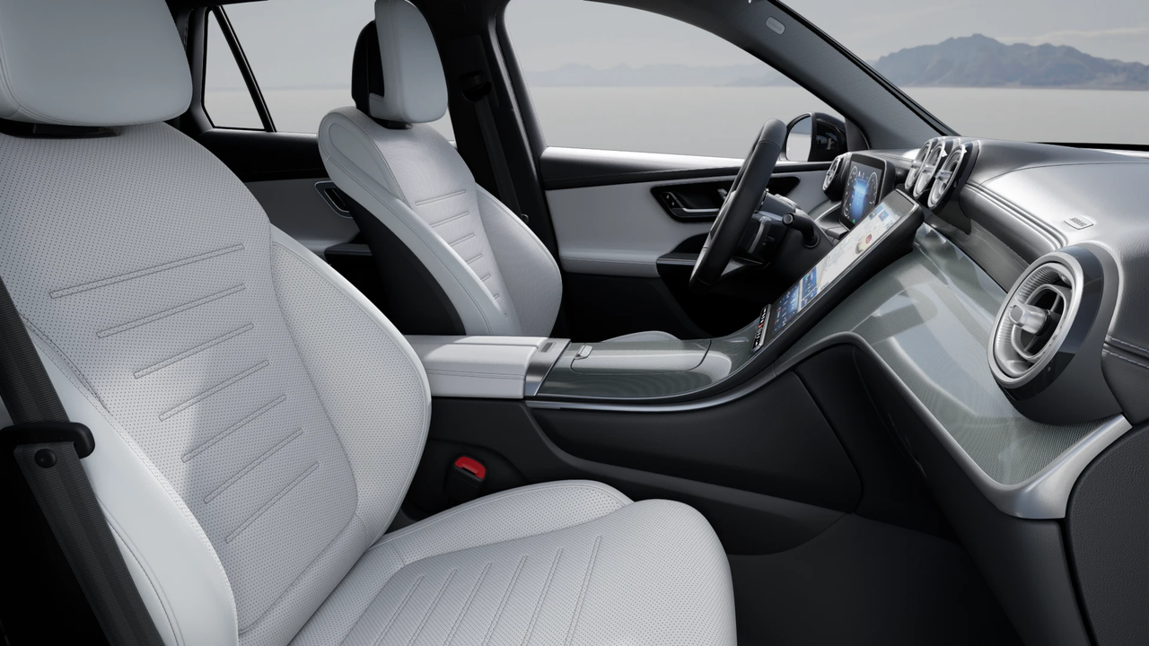 Mercedes GLC 300 de Hybrid EQ 9G-Tronic 4Matic — photo 11