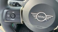 Mini Cooper 5 Portes S 204ch Favoured DKG7 — photo 29