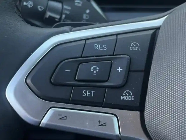 Volkswagen Tiguan 1.5 etsi 131ch dsg7 — photo 10