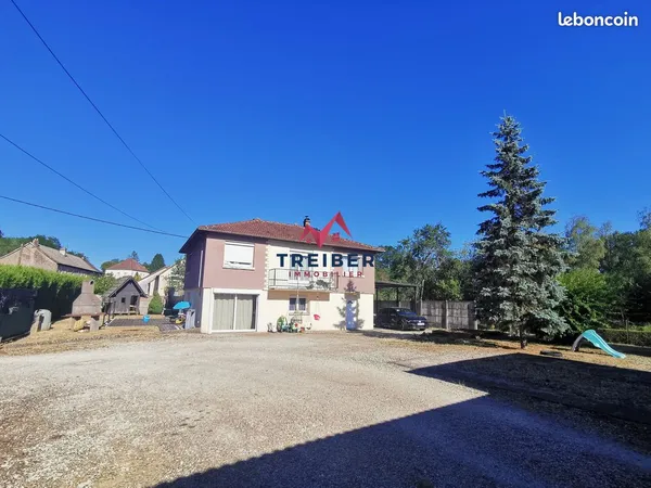 Maison 6 pièces 138 m²