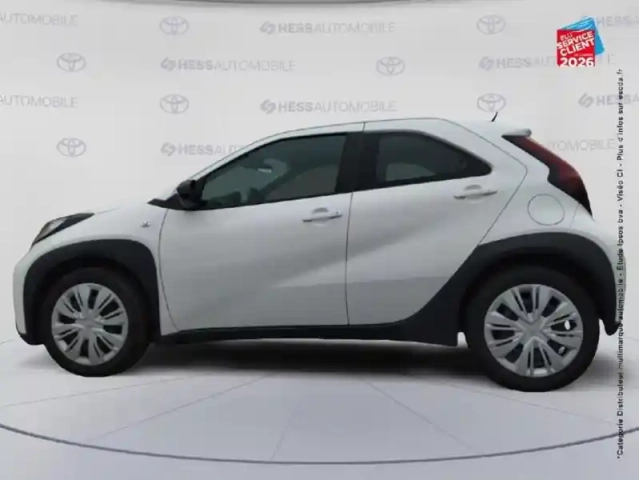 Toyota Aygo X 1.0 vvt-i 72ch dynamic — photo 9