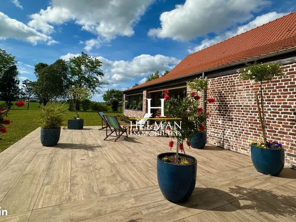 Maison 13 pièces 375 m²