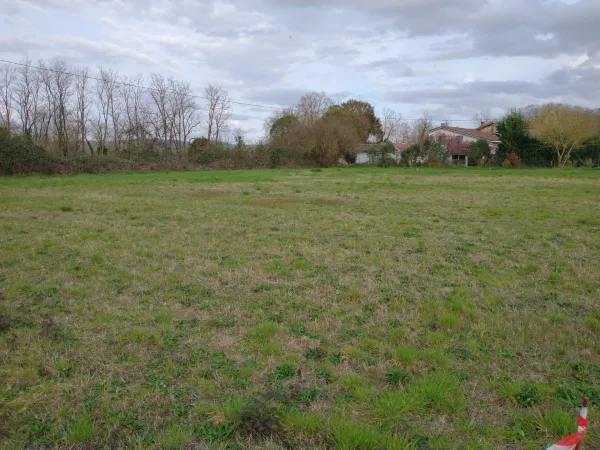 Terrain 2679 m²