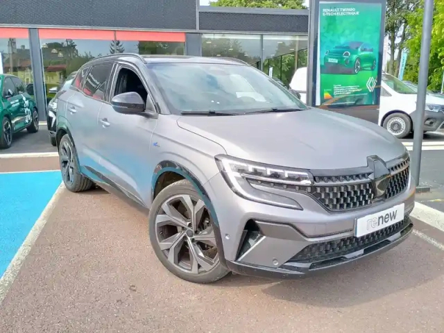 Renault Austral mild hybrid 160 auto — photo 8