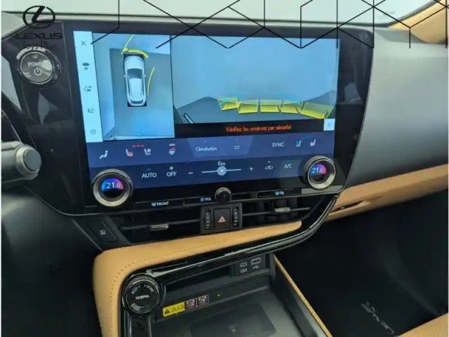 Lexus Nx 450h+ 4wd executive — photo 26