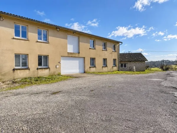 Local d'activité 600 m²