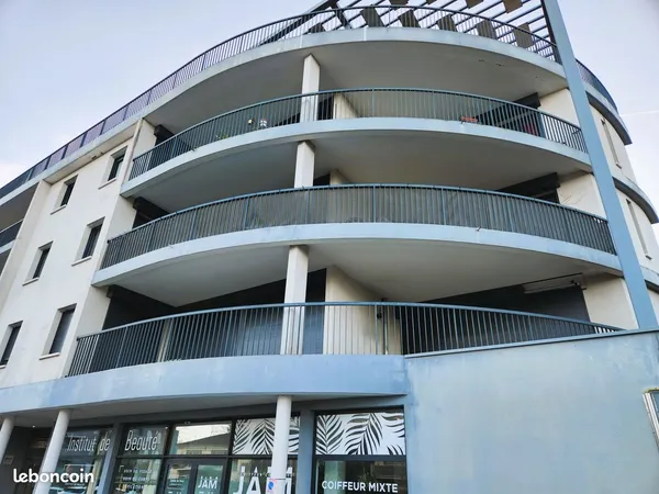 Le bourget-du-lac grand appartement t4 a louer (savoie)