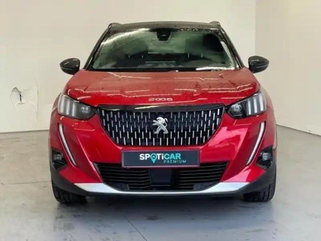 Peugeot 2008 1.2 puretech 130ch s&amp;s gt — photo 2