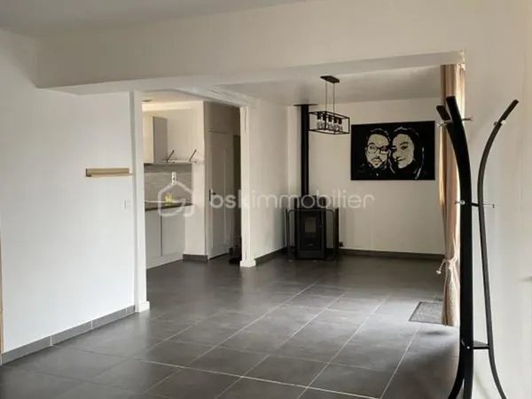 Secteur DREUX - Maison familiale de plain-pied avec sous-sol total - 3 chambres - Terrain de 721 m²