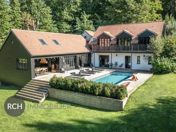 Aux portes de Montfort l'Amaury - Propriété contemporaine au style unique pensée pour la famille