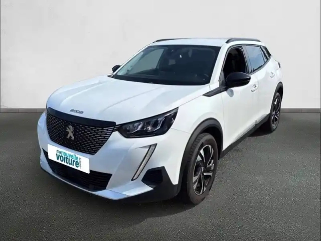 Peugeot 2008 puretech 100 s&amp;s bvm6 — photo 1