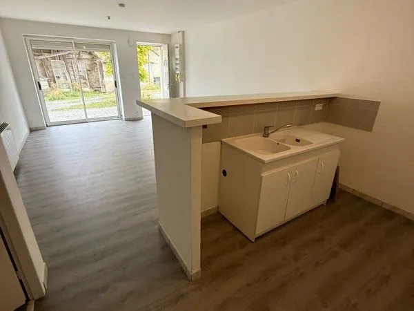 À louer maison, mitoyenne 60 m²