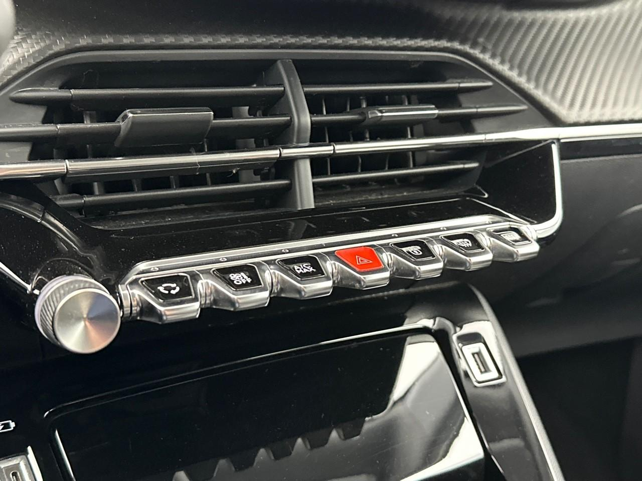 Peugeot 2008 puretech 100 s&s bvm6 allure — photo 26