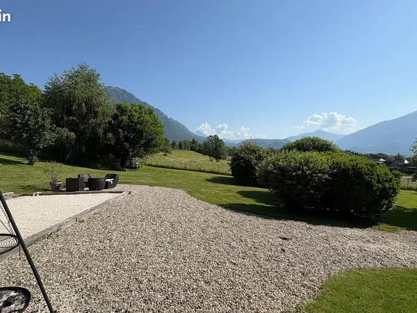 Grange 180m2