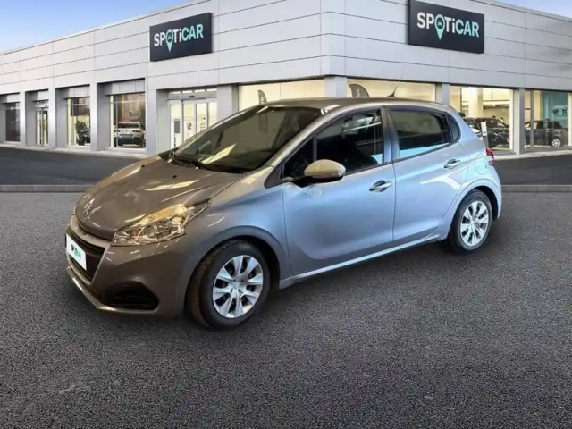 Peugeot 208 puretech 68ch bvm5 — photo 11