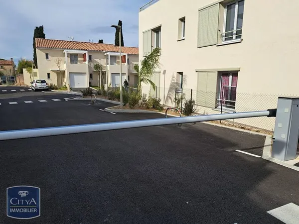 Stationnement Vente Six-Fours-les-Plages   9000€