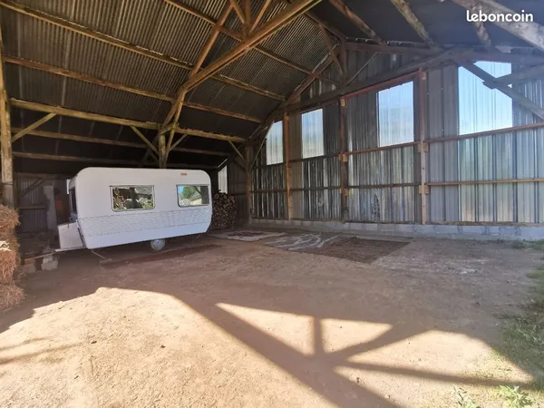 Hivernage hangar semi fermé