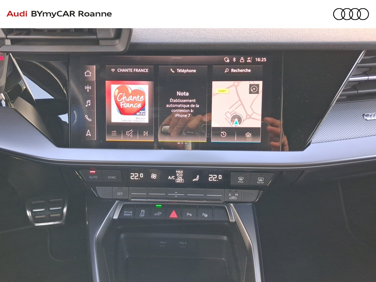 Audi A3 Sportback 40 TFSIe 204 S tronic 6 — photo 11