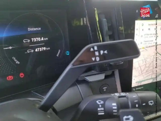 Renault Megane e-tech electric ev60 220ch techno super charge — photo 30