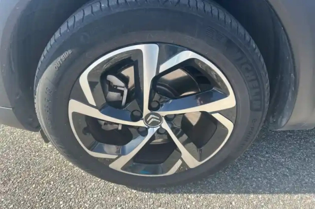 Citroën C5 Aircross hybride rechargeable 225 s&amp;s e-eat8 — photo 44
