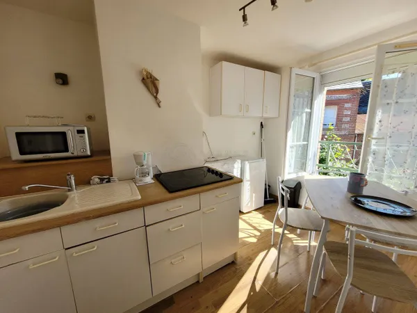Studio 1 pièce 17 m²