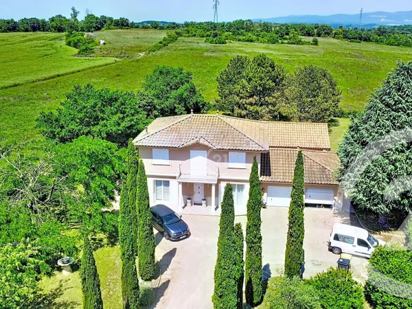 Maison 5 pièces 130 m²