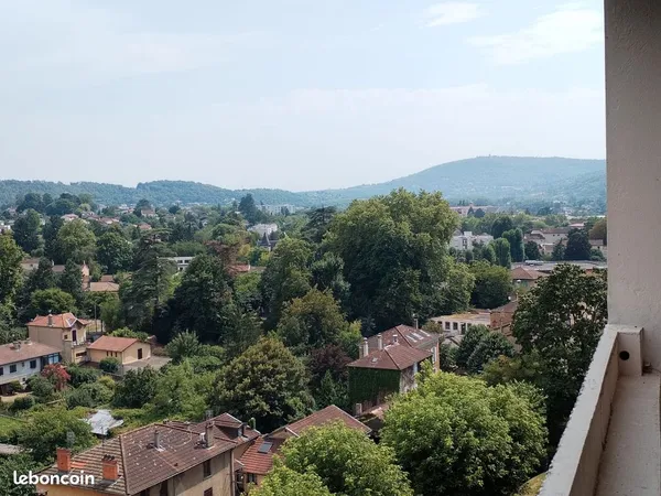 72 m2 Neuville sur Saône