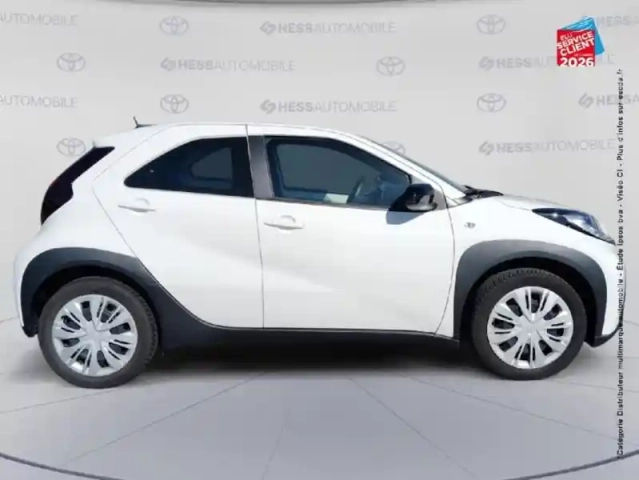 Toyota Aygo X 1.0 vvt-i 72ch dynamic my24 — photo 4