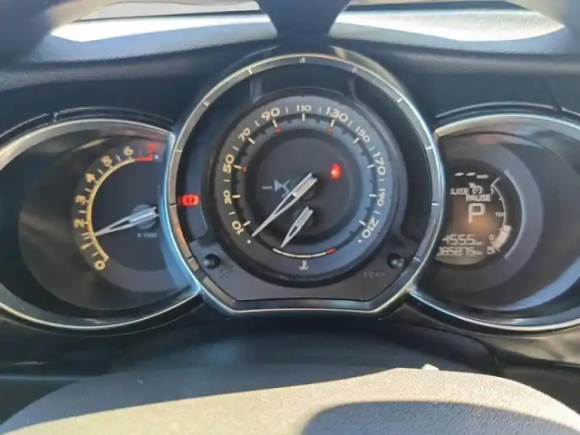 Ds Ds 3 puretech 110ch so chic automatique — photo 15