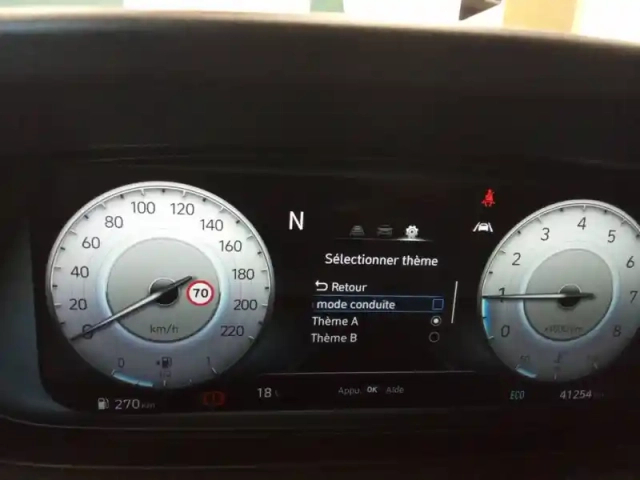 Hyundai Bayon 1.0 t-gdi 100 hybrid 48v — photo 44