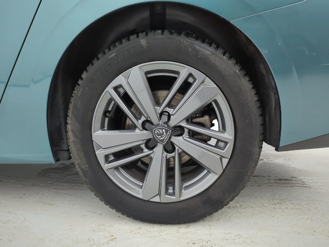 Peugeot 308 sw puretech 130ch s&s bvm6 active pack — photo 11