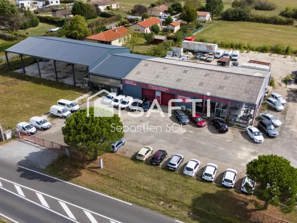 Ensemble immobilier d'activité avec visibilité premium sur un axe majeur