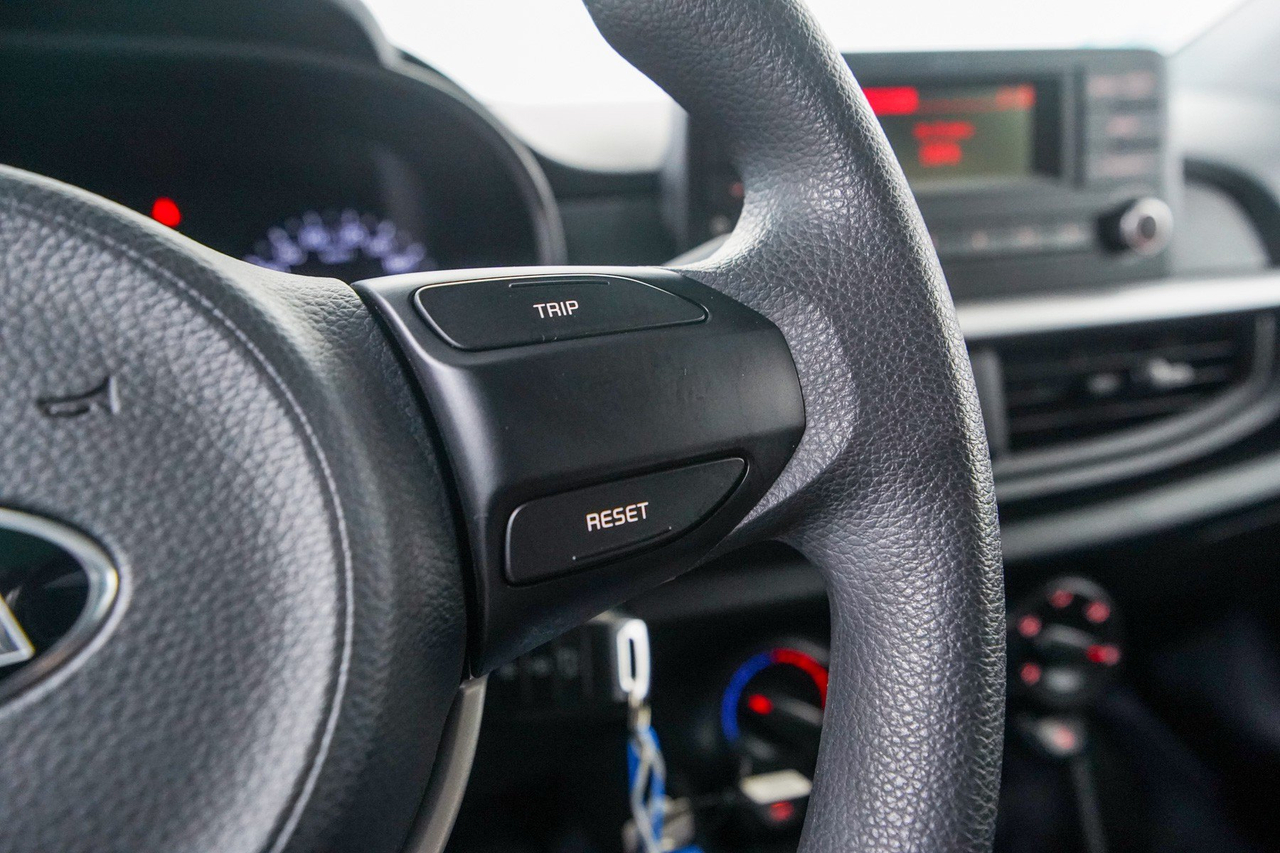 Kia Picanto — photo 18