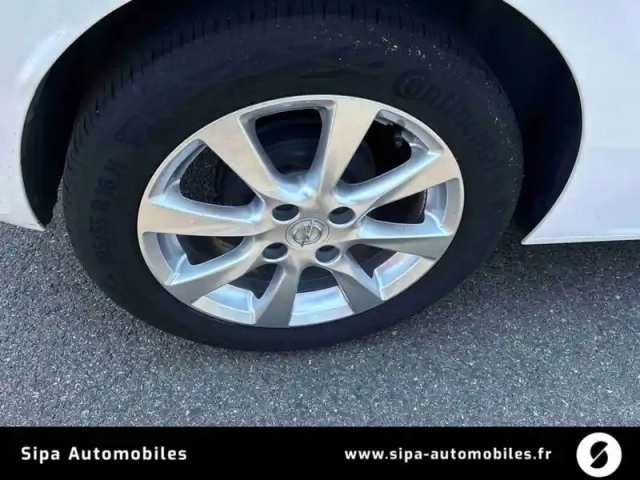 Opel Corsa 1.2 75 ch bvm5 — photo 30