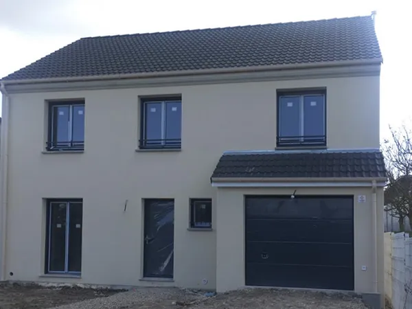 MAISON INDIVIDUELLE 125,83 m² à VARENNES JARCY