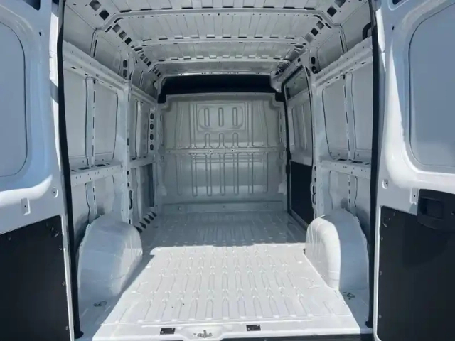 Opel Movano fgn tole 3.3t l2h2 140 ch s&amp;s bvm6 — photo 6