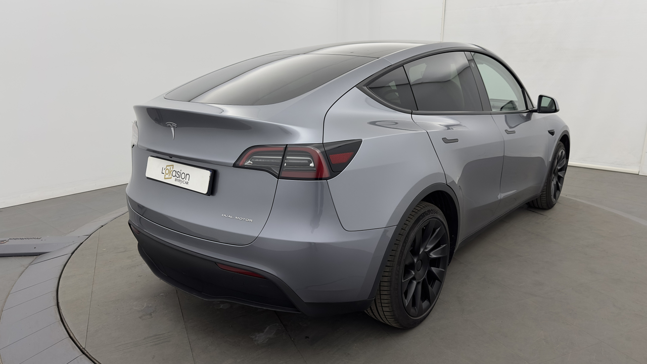 Tesla MODEL Y Grande Autonomie Dual Motor AWD — photo 5