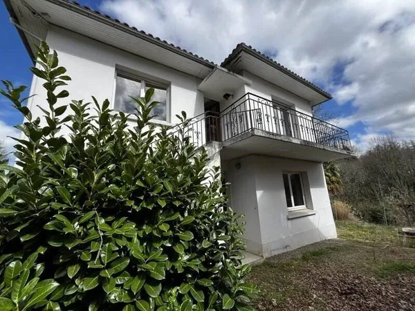 Maison 8 pièces 180 m²