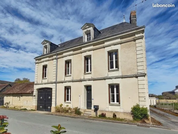 Maison de maître à Saint Gervais les Trois Clochers