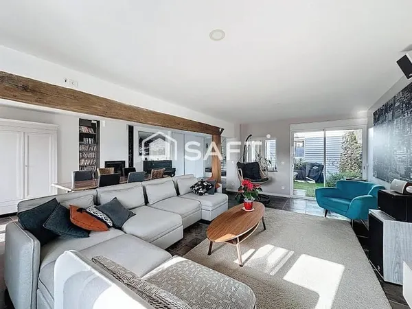 Maison 7 pièces 160 m²