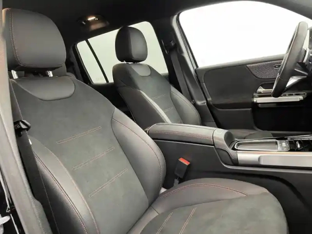 Mercedes Classe B eqb 250+ — photo 51