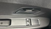 Dacia Sandero 1.0 TCe 90ch Stepway Confort -22 — photo 28