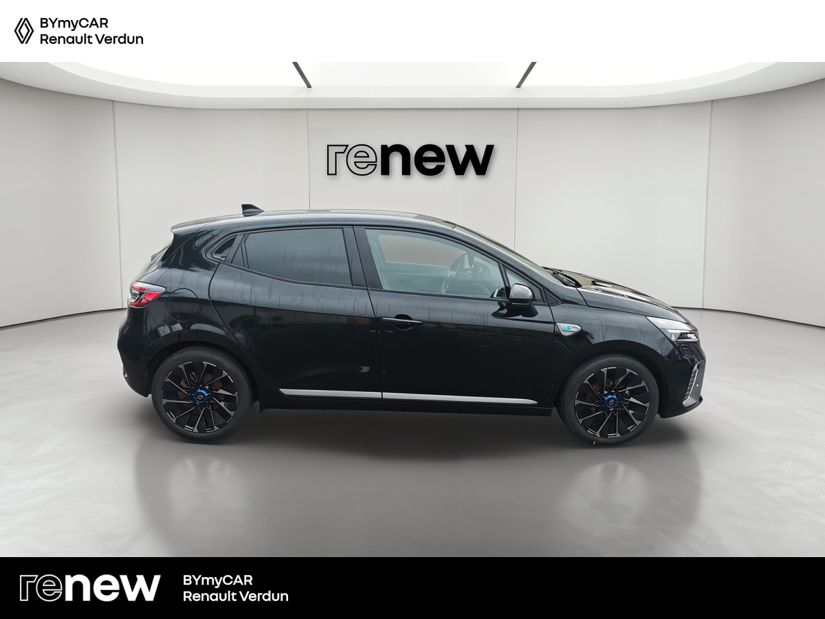 Renault Clio TCe 90 ch GSR2 — photo 6