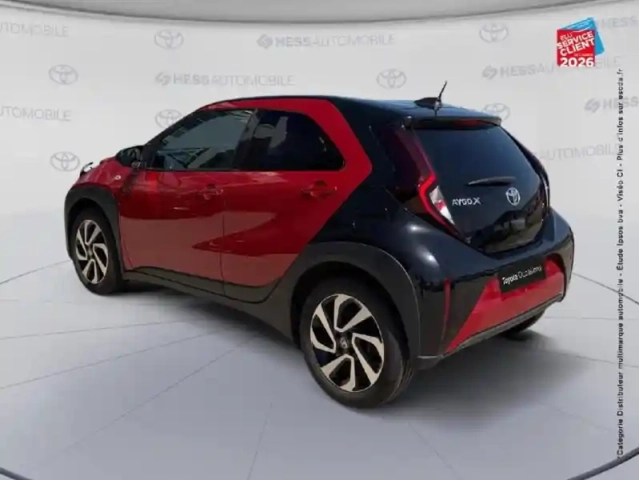Toyota Aygo X 1.0 vvt-i 72ch design my24 — photo 8
